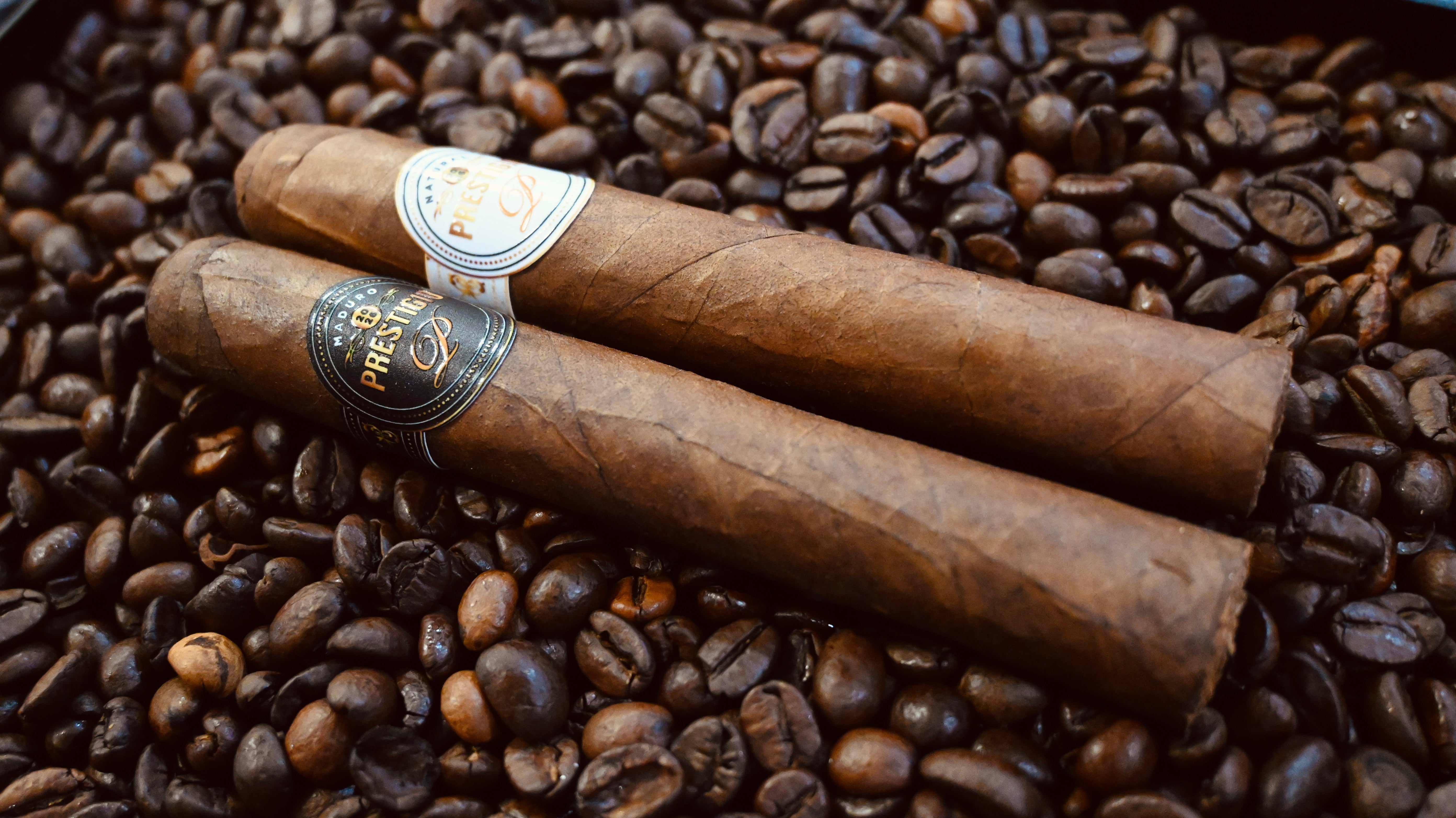 PRESTIGIO X OHANA NUI CIGARS SMALL BATCH 2026 10 PACK Includes (5 MADURO/5 NATURAL) 5.25X54